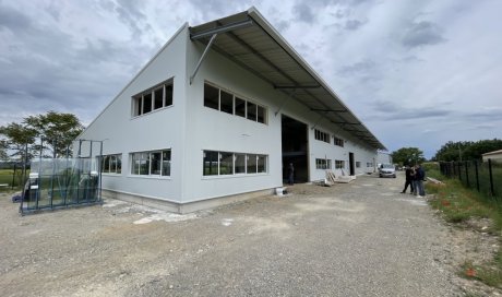 Maître d'oeuvre pour construction d'un bâtiment d'entreprise photovoltaïque à Corbières